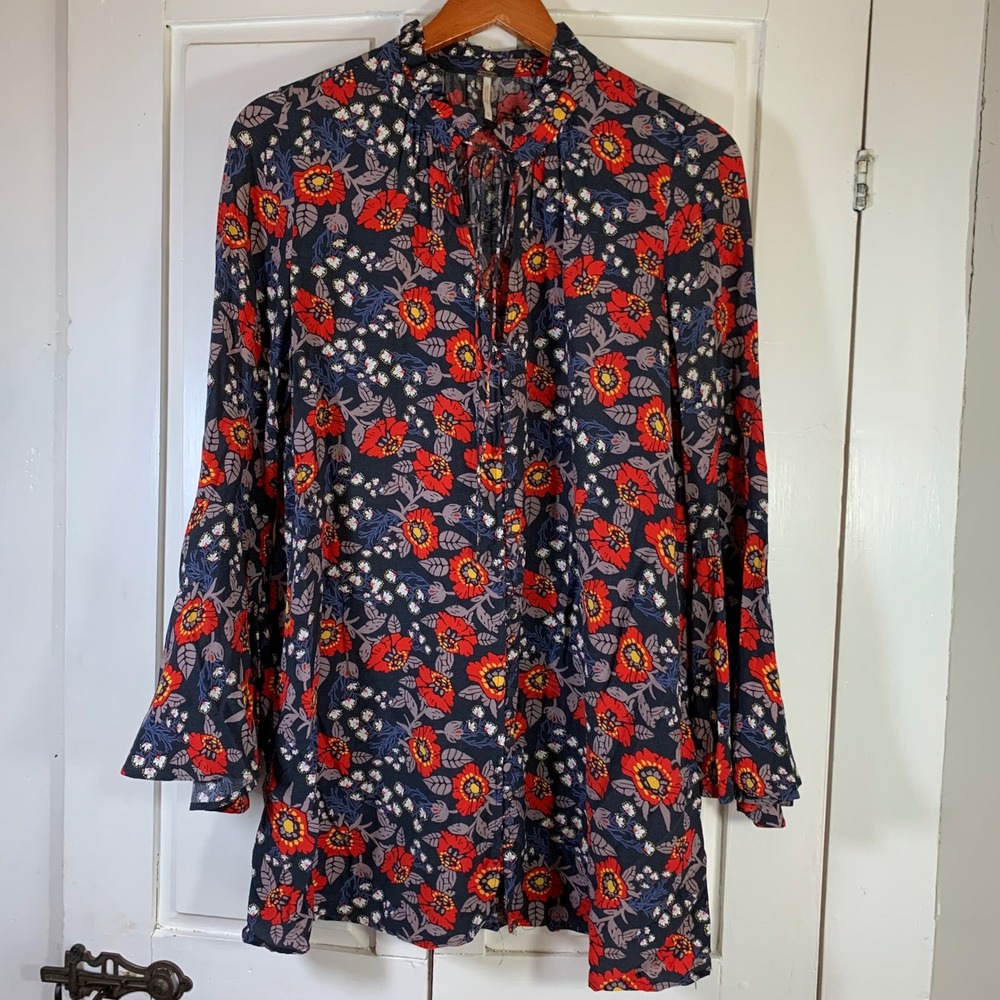 Free People Boho Bell Sleeve Floral Mini Dress Tunic XS Flowy Fairy Festival